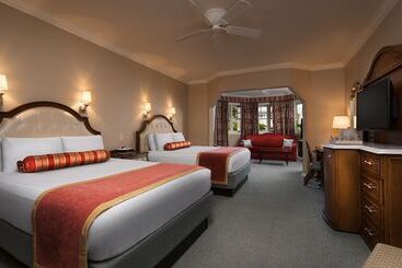 هتل Disney S Grand Floridian Resort & Spa