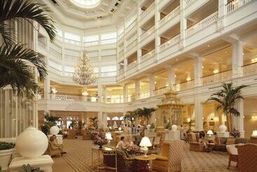 هتل Disney S Grand Floridian Resort & Spa