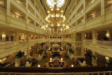هتل Disney S Grand Floridian Resort & Spa