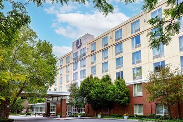 Doubletree By Hilton Hotel Boston Bayside