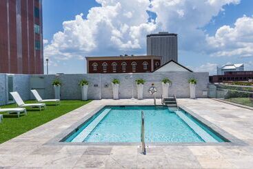 Doubletree By Hilton Hotel Tallahassee