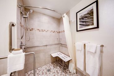 Doubletree By Hilton Hotel & Suites Jersey City - Jersey City