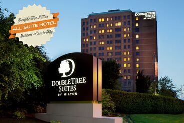 Doubletree Suites By Hilton Hotel Boston   Cambridge