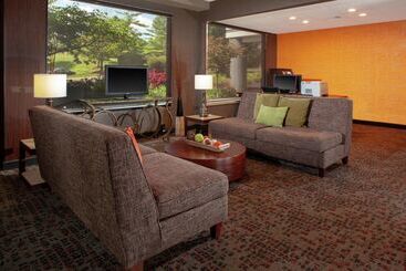 호텔 Doubletree Suites By Hilton Dayton   Miamisburg
