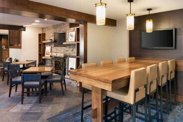 هتل Hampton Inn Jackson Hole