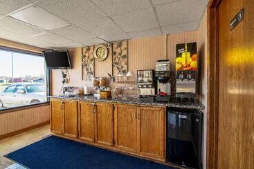 호텔 Devils Lake Inn