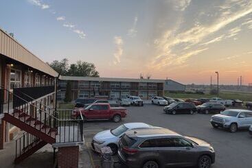 호텔 Devils Lake Inn