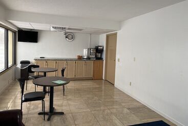 호텔 Devils Lake Inn