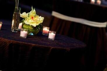 The Del Monte Lodge Renaissance Rochester Hotel & Spa