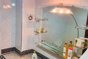 هاستل Riad El Blida
