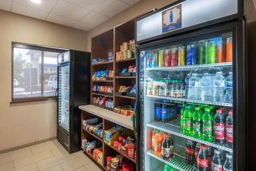هتل Mainstay Suites Coeur D Alene