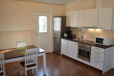 Ekokatti Cottages