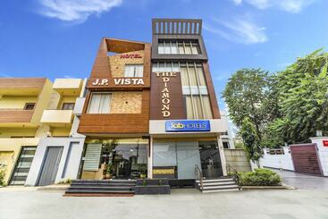 Fabhotel Diamond Zirakpur - Panchkula