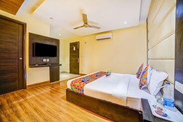 Fabhotel Diamond Zirakpur