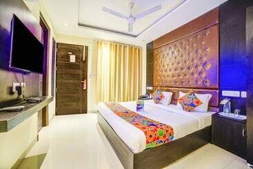 Fabhotel Diamond Zirakpur