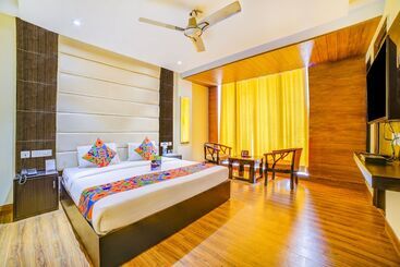 Fabhotel Diamond Zirakpur
