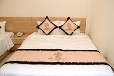 هتل Ruby Luxury