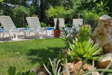 پانسیون Apartman Natura Vita Blagaj