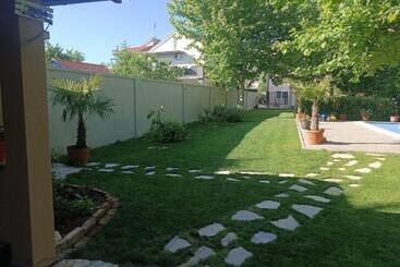 پانسیون Apartman Natura Vita Blagaj