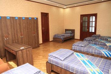 Yellow Hostel Dushanbe