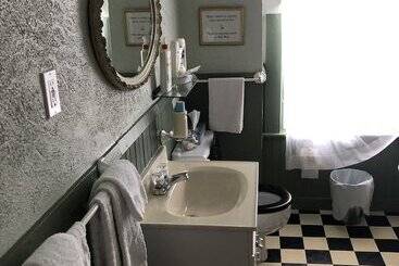 تختخواب و صبحانه La Casa En Shediac