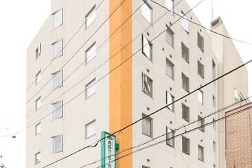 هتل Aomori Center