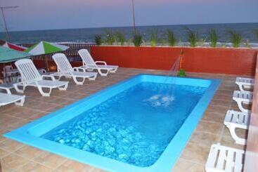 هتل Brisa Do Mar Beach