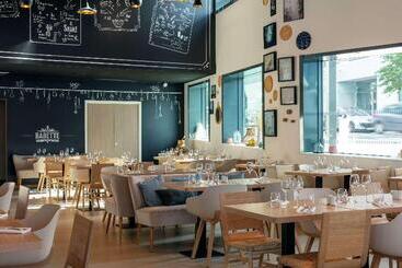 호텔 Hilton Garden Inn Massy