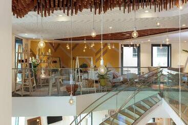 호텔 Hilton Garden Inn Massy