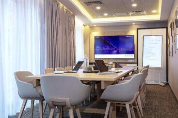 호텔 Hilton Garden Inn Massy