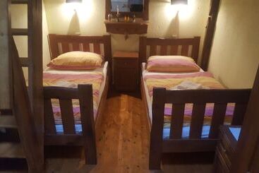 膳宿费 Guesthouse Tonkic