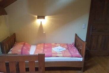 פנסיון Guesthouse Tonkic