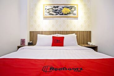 پانسیون Reddoorz Plus @ Jalan Kaliurang