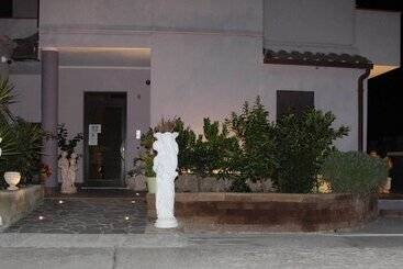 تختخواب و صبحانه Pensione Degli Ulivi