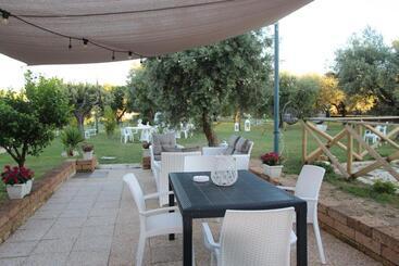 تختخواب و صبحانه Pensione Degli Ulivi