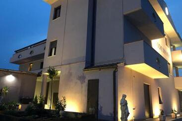تختخواب و صبحانه Pensione Degli Ulivi