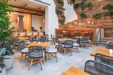 هتل Canopy By Hilton West Palm Beach Downtown