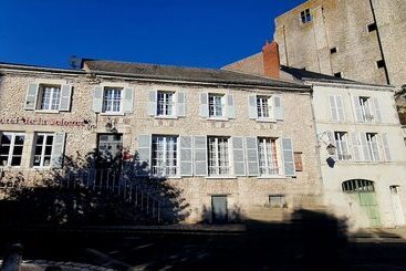 هتل De La Sologne