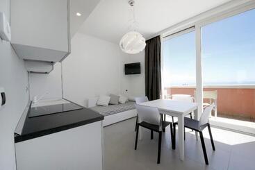 هتل Grande Albergo Marin
