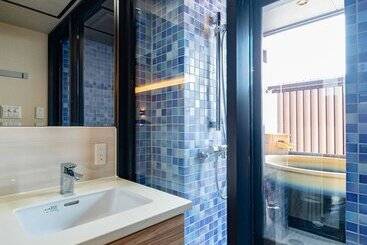 هتل Livemax Resort Atamiseafront