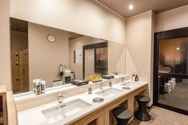 هتل Livemax Resort Atamiseafront