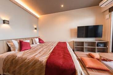 هتل Livemax Resort Atamiseafront
