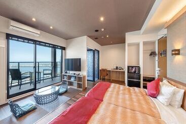 هتل Livemax Resort Atamiseafront