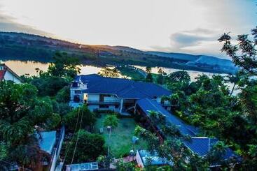 هتل Paradise On The Nile