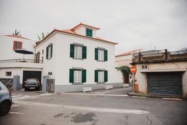 Jaca Hostel Porto Da Cruz