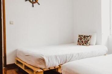 Jaca Hostel Porto Da Cruz - Porto da Cruz