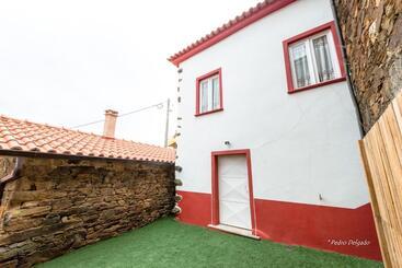 پانسیون Casa Do Silverio   Barroca