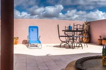 پانسیون Inna Guest House