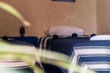 پانسیون Inna Guest House