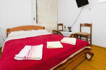 پانسیون Rooms Kisic